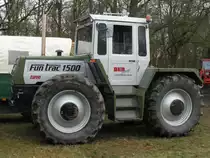 MB Trac 1500 in Sonderlackierung an Silvester 2013 auf dem Wolfsberg bei Tönisberg.