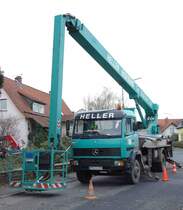 MB 1524 der Firma  Heller  mit Arbeitskorb, eingesetzt bei Baumfllarbeiten in 36100 Petersberg-Marbach im Januar 2014