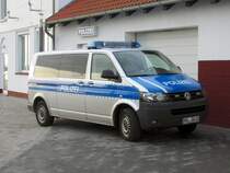 Polizeifahrzeug VW T5 in Sassnitz am 04.01.14