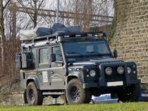 Landrover Defender gesehen am 08.01.2014.