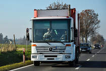 MB Econic Müllwagen bei Euskirchen - 10.12.2013