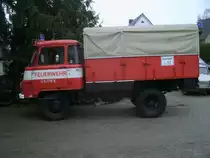 Diesen Robur von der Feuerwehr Glowe traff ich,am 13.Januar 2014,vor einer Werkstatt in Bergen/Rügen.