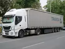 Iveco Stralis 460 EEV in HI-WAY Ausführung im September 2013 in Berlin-Spandau