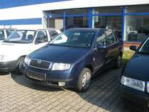 Hier ein Skoda Octavia als  normale  Version auch gesehen beim Skodaautohaus in meiner Heimatstadt. Gesehen am 24.04.2007.