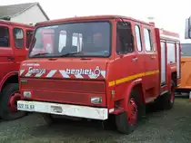 Löschwagen Berliet 770 KB ehem. Feuerwehr Herbitzheim, am 04/11/2011 in Fegersheim (Elsass)abgestellt.