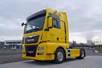 MAN TGX 18.480 am 14.01.2014 in Neuss.
