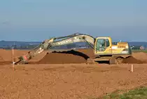 Volvo EC210B Raupenbagger im Industriegebiet Silberberg/Euskirchen - 22.01.2014