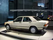 Mercedes-Benz 190, der  Baby-Benz . Foto: 30.11.2012 Mercedes-Benz Museum.