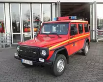 Kdow der hauptamlichen Wache der Freiwilligen Feuerwehr Viersen Das Fahrzeug ist ein Mercedes-Benz GD. und wurde von Fahrzeugbau Kevelaer Feuerwehr Technik ausgebaut. Am 7.1.2014 in Viersen von mir zwecks Fototermin aufgenommen worden