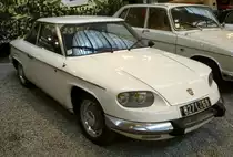 Panhard-Levassor 24CT, das letzte Modell der Firma, Baujahr 1964, 2-Zyl.Motor mit 848ccm und 60PS, Vmax.160Km/h, Automobilmuseum Mhlhausen, Nov.2013