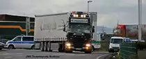 Scania 164L 480 V8 Topline von Conspeed mit Planenauflieger. Kassel 14.02.2014