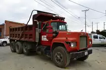 Mack Lkw im Einsatz in Harrisonburg/USA am 24.10.2013