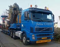 Volvo FH 16 610 Schwerlastsattelzug aufgenommen am 06.03.2014.