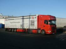 SCANIA Sattelzug,am 12.März 2014,in Bergen/Rügen.