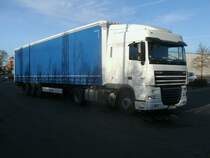 Am Morgen,vom 11.März 2014,stand dieser DAF Sattelzug in Bergen/Rügen.