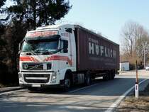 VOLVO-FH der Sped.Fröhlich am Weg Richtung Vöcklabruck; 140314