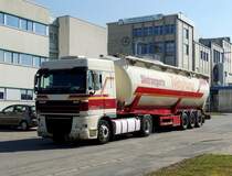 DAF XF105.410 von Silotransporte Werfing bei Alpi Ried; 140314