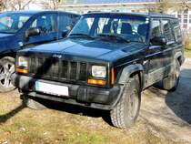 Jeep-CHEROKEE 4x4, mit kleinem Schönheitsfehler; 140301