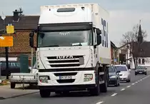 Iveco Stralis mit Container bei Euskirchen - 20.02.2014