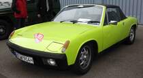 Volkswagen Porsche 914 präsentiert auf dem Aussengelände der Technorama Kassel im März 2014