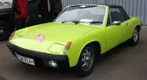 Volkswagen Porsche 914 präsentiert auf dem Aussengelände der Technorama Kassel im März 2014