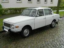 Wartburg, W353 de luxe, macht auch bei Regenwetter eine gute Figur - 18.04.2014
