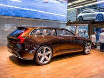 Die Seite des Volvo Concept Estate in dem Autosalon Genf 2014
