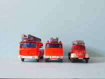 Feuerwehrdrehleitern,  alle Fahrzeuge wurden nachgearbeitet.
Von links nach rechts:
MB 1619 DLK 23-12, 1:87, Hersteller: Wiking 618
Magirus 170 D12 DL 30, 1:87, Hersteller: Wiking 620, 1973-1982
Magirus 3500 DL 30, 1:87, Hersteller: Wiking 620, 1955-1956, Foto vom 8.4.2014
