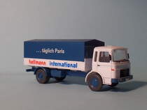MAN 16.242, 1:87, Werbung: Hellmann, 1:87, Werbung: Hersteller: Wiking 02-1980, Foto am 8.3.2014