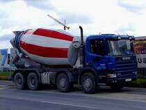 SCANIA 124C 400, mit Liebherr Betonmischeraufbau wartet auf seine Entladung; 140422