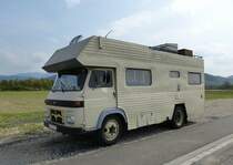 Avia-Mobil, Wohnmobil aus den 1970er Jahren, gebaut von der tschechischen Nutzfahrzeugfirma Avia in Prag, eine echte Seltenheit auf unseren Straen, April 2014