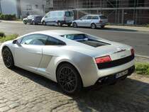 Lamborghini Gallardo von hinten am 05.05.14 in Neu-Isenburg