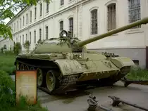 Panzer T-55 vor der Militärakademie in Bitola (05.05.2014)