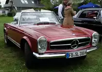 MB Pagode konnte bei der Oldtimeraustellung in Fulda-Edelzell bewundert werden, Mai 2014