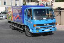 ISUZU FSR mit Kühlkasten Aufbau am 16.5.2014 in Qawra auf Malta.