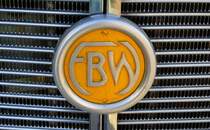 F.B.W., Logo an einem Oldtimer-Reisebus der Schweizer Firma  Franz Brozincevic Wetzikon , Mai 2014