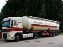 DAF XF 105.410 von Silotransporte Werfring, verbringt in Ried seine Wochenendruhe; 140525