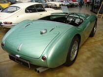 Heckansicht einer Replica des Austin Healey 100 GT. Classic Remise Düsseldorf am 25.05.2014.