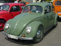 VW Käfer Exportmodell mit einem bis zum 31.12.1968 ausgegebenen Kennzeichen für den Bezirk Altena im Märkischen Kreis. VW-Treffen an der Düsseldorfer Classic Remise am 25.05.2014.