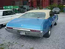 Heckansicht eines 1968´er Oldsmobile Cutlass S Coupe. Oldtimertreffen Kokerei Zollverein am 01.06.2014.