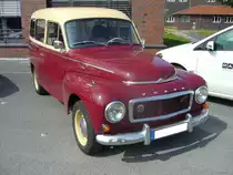 Volvo PV 445. 1953 - 1969. Der Duett genannte PV 445 basierte auf dem PV 444 bzw. PV 544 und war in etlichen Motorvarianten lieferbar. Oldtimertreffen Kokerei Zollverein am 01.06.2014.