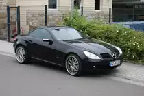 Mercedes SLK 200 - gesehen am Bahnhof Alzey am 29.5.2014