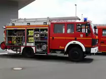 Mercedes Benz 1222 LF 16/12 (Florian Hanau 1-44-1) am 01.06.14 beim Tag der Offenen Tür der Feuerwehr Hanau Mitte 