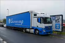 . Mercedes Benz Actros Sattelzug gesehen am 26.05.2014.
