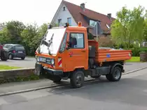 Multicar der Gemeinde Petersberg unterwegs in 36100 Petersberg-Marbach, Juni 2014