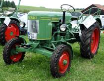 Fendt ist an der Ebersburg ausgestellt, Juni 2014