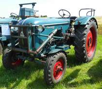 Hanomag 324 S steht bei den Oldtimern in Fulda-Harmerz im Juni 2014