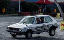 VW Golf I Lowrider. Foto: Auto Motor und Tuning Show am 23.03.2014.