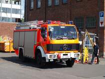 RW II der FF Elmshorn,  Ruf-Nr. 20/52 am Blaulichttag in Elmshorn am 25.05.2014