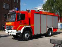 TLF 16/24 Tr der FF Elmshorn, Ruf-Nr. 20/21-2 am Blaulichttag in Elmshorn am 25.05.2014